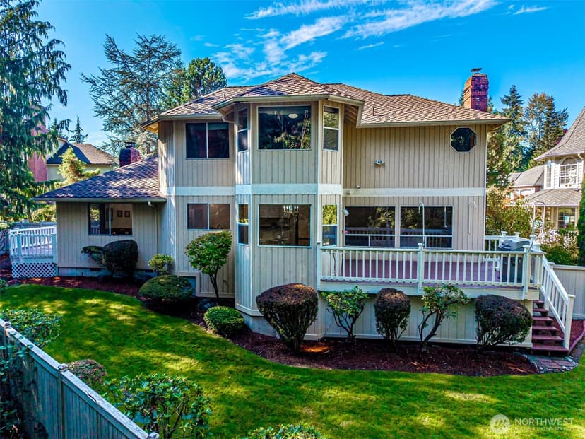 Property photo for 209 SW 331st Place, Federal Way photo 3