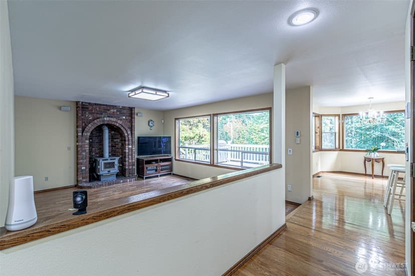 Property photo for 209 SW 331st Place, Federal Way photo 29