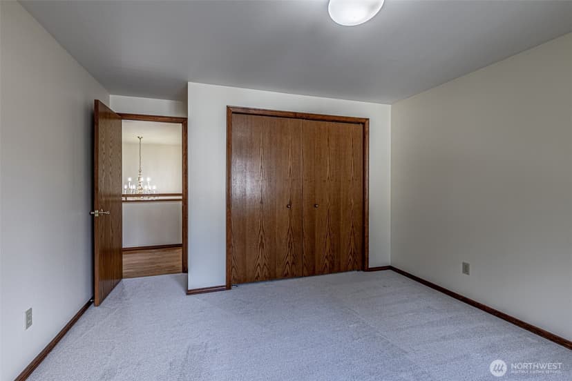 Property photo for 209 SW 331st Place, Federal Way photo 35