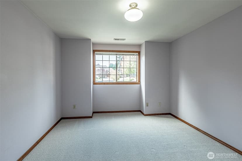 Property photo for 209 SW 331st Place, Federal Way photo 34