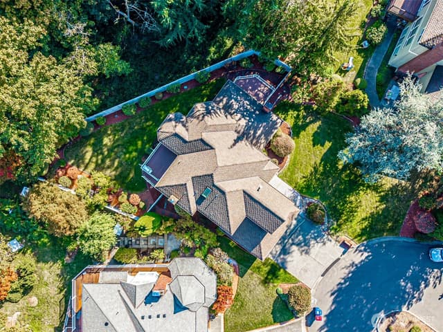 Property photo for 209 SW 331st Place, Federal Way photo 5