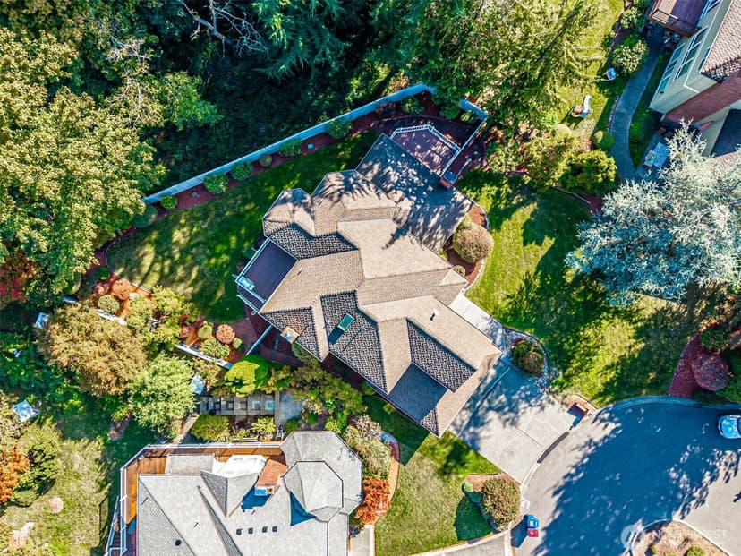 Property photo for 209 SW 331st Place, Federal Way photo 5