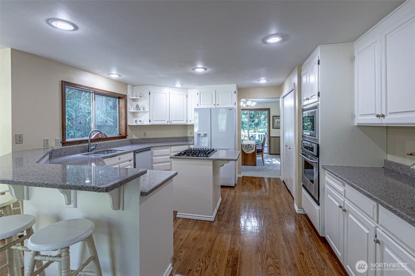 Property photo for 209 SW 331st Place, Federal Way photo 22