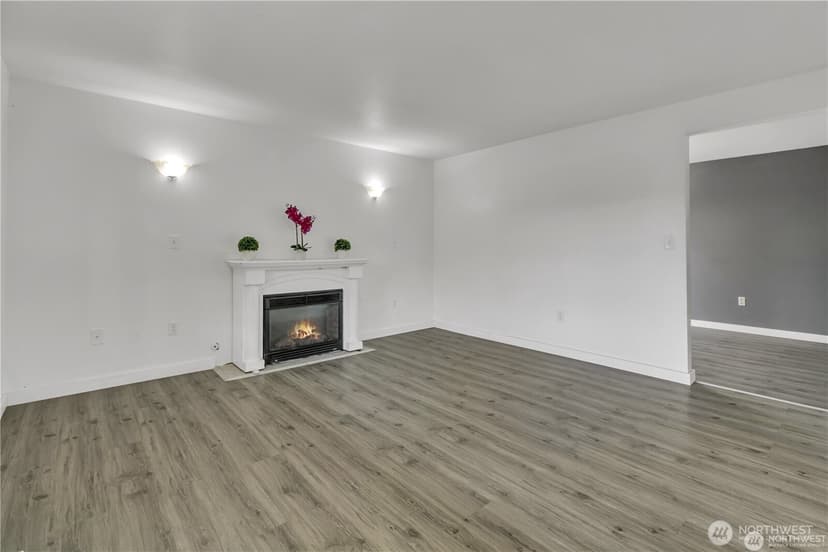 Property photo for 8402 E Sherwood Street, Tacoma photo 5
