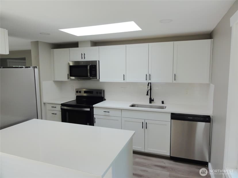 Property photo for 11305 58th Street Ct E, Puyallup photo 8