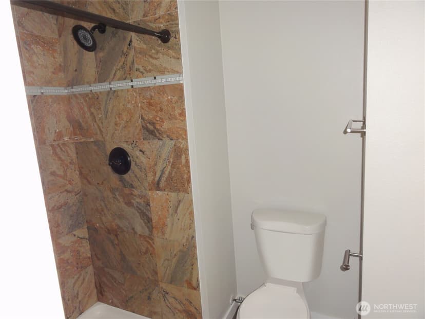 Property photo for 11305 58th Street Ct E, Puyallup photo 13