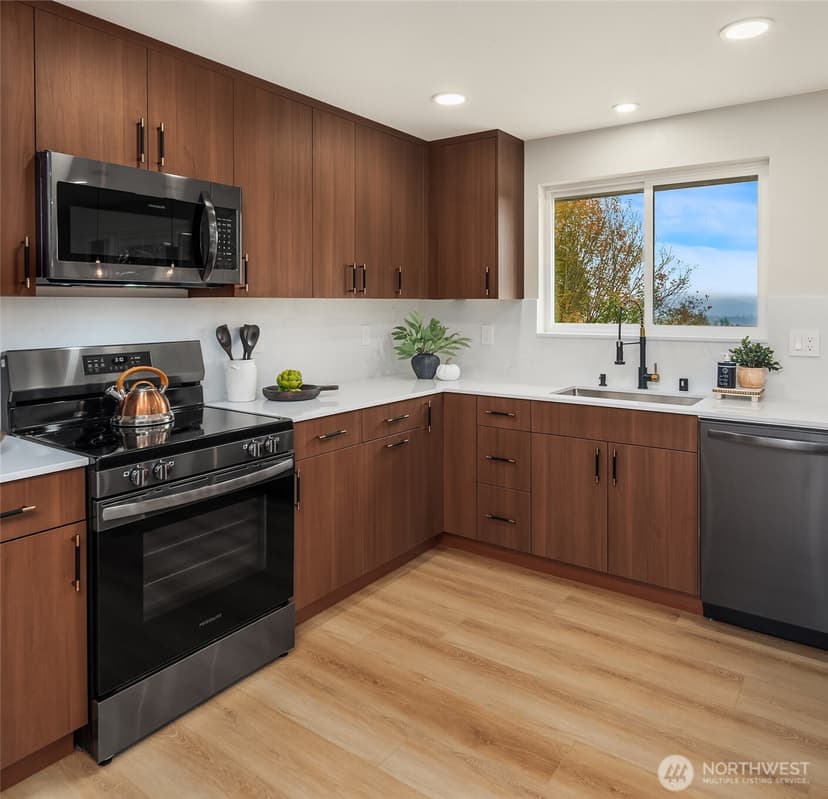 Property photo for 12307 53rd Street Ct E, Edgewood photo 7