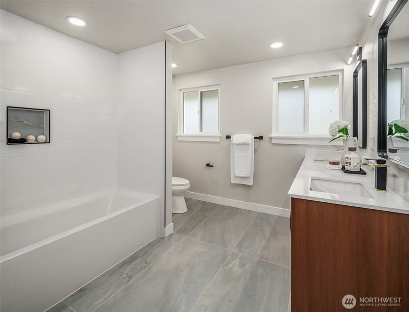 Property photo for 12307 53rd Street Ct E, Edgewood photo 18