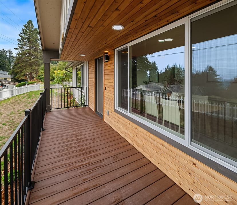 Property photo for 12307 53rd Street Ct E, Edgewood photo 4