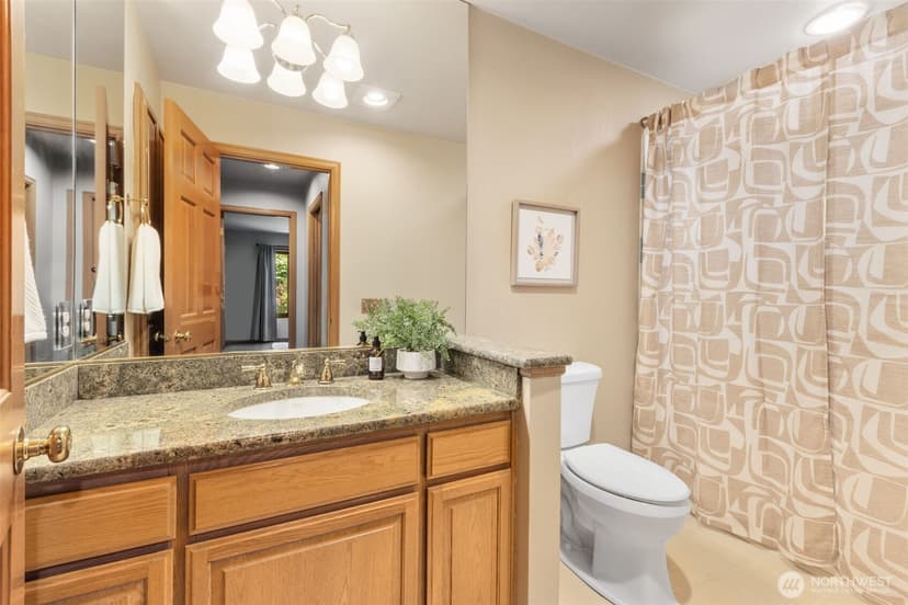 Property photo for 408 SW 336th Court, Federal Way photo 14