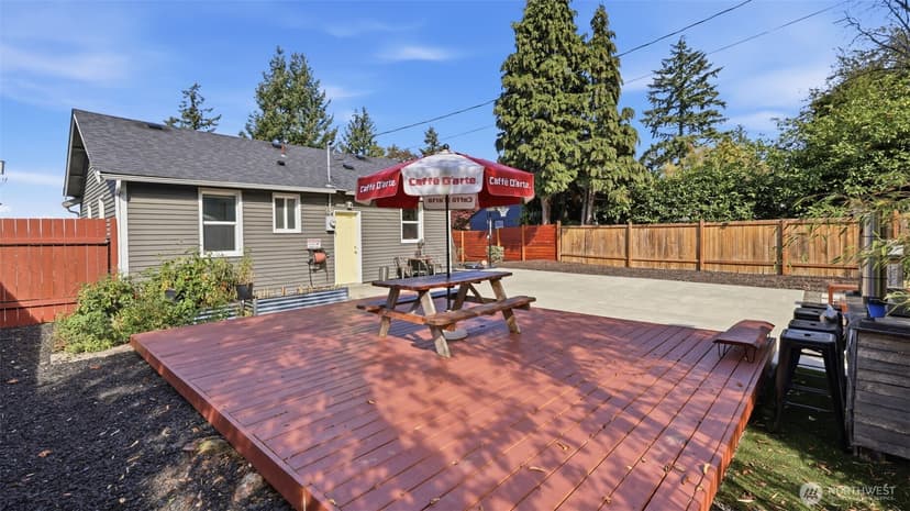 Property photo for 470 Grandey Way NE, Renton photo 17