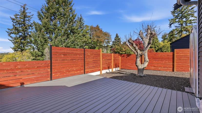 Property photo for 470 Grandey Way NE, Renton photo 23