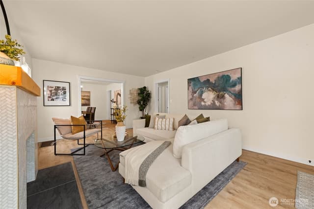 Property photo for 935 NW 61st Street #A, Seattle photo 3