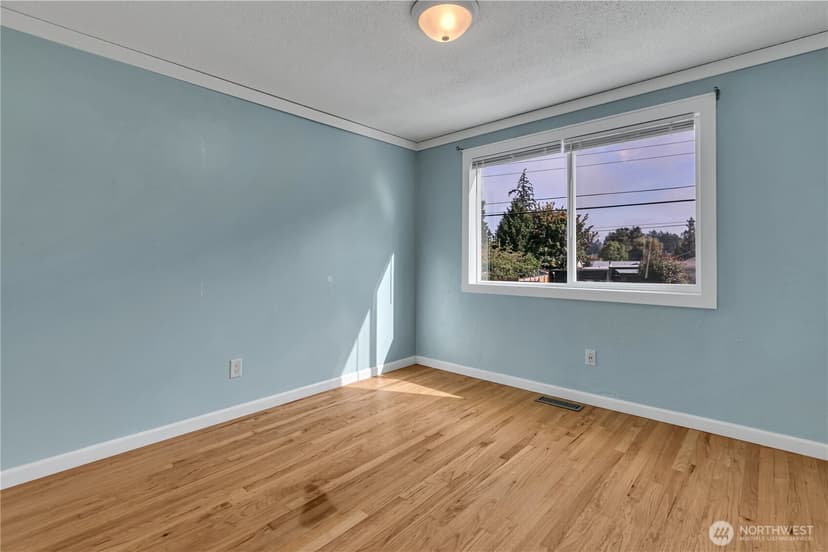 Property photo for 34221 39th Avenue S, Auburn photo 18