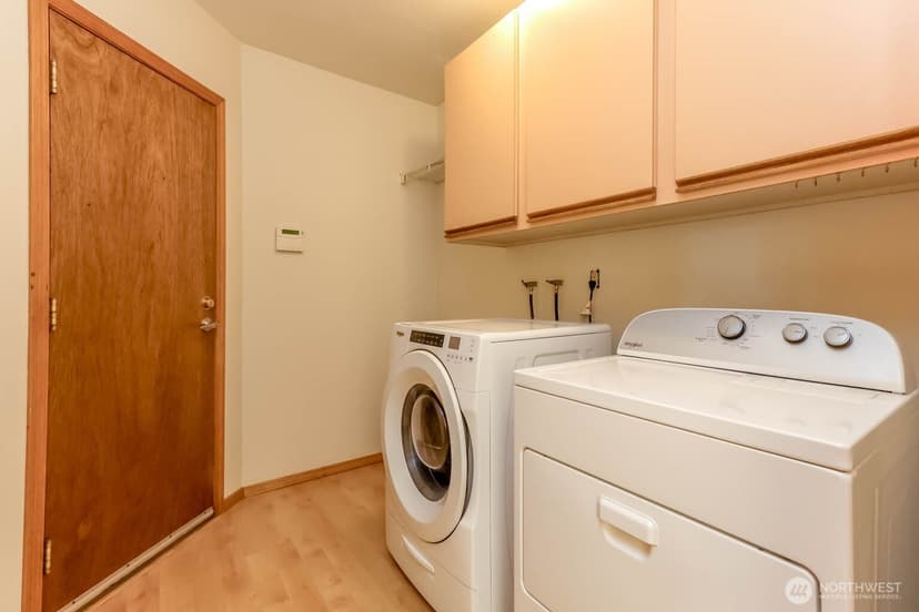 Property photo for 11216 SE 228th Place, Kent photo 21