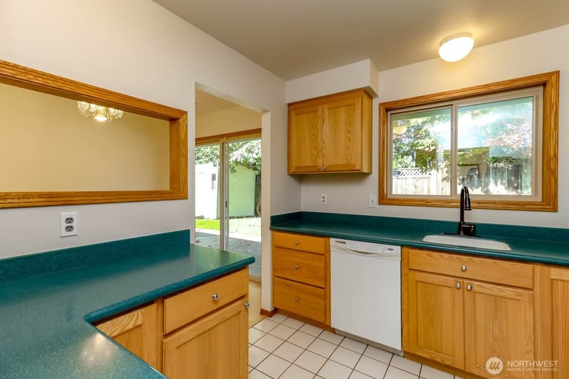 Property photo for 11216 SE 228th Place, Kent photo 12