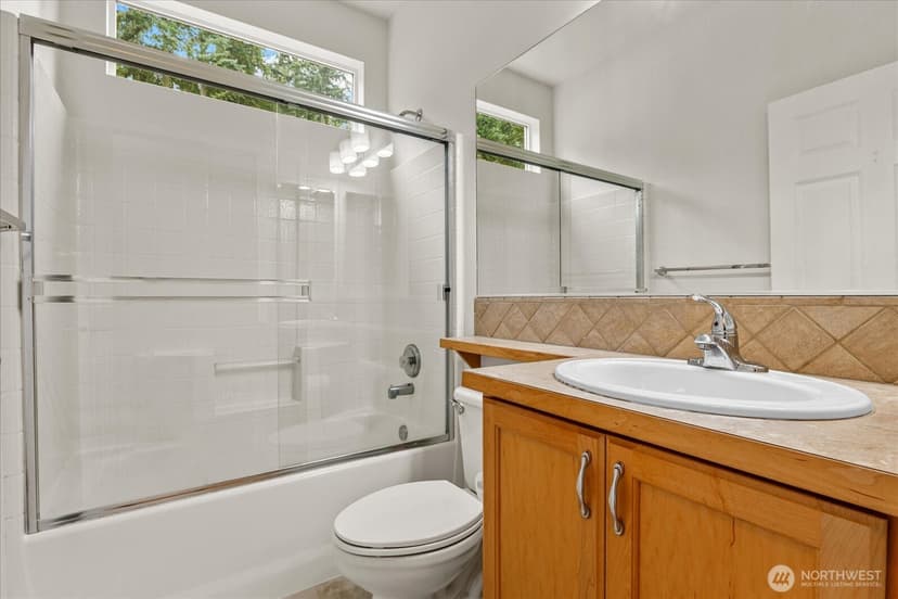 Property photo for 12724 Sunbreak Way NE, Redmond photo 26