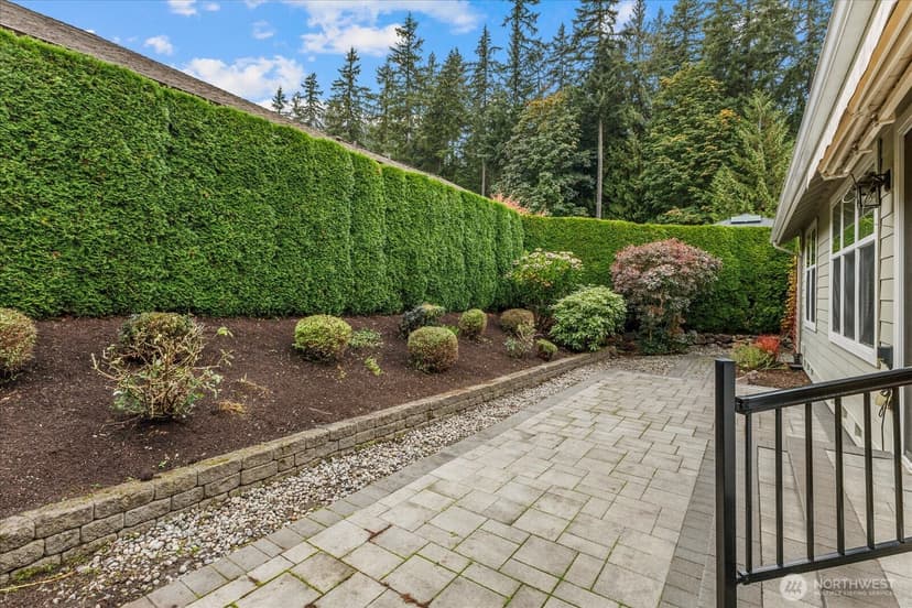 Property photo for 12724 Sunbreak Way NE, Redmond photo 29