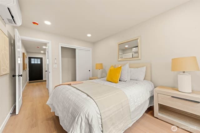 Property photo for 935 NW 61st Street #B, Seattle photo 5