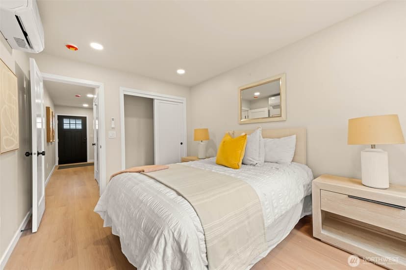 Property photo for 935 NW 61st Street #B, Seattle photo 5