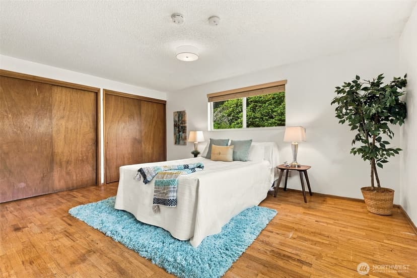 Property photo for 8321 112th Street SW, Lakewood photo 14