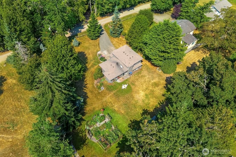 Property photo for 4129 SE Rodstol Lane, Port Orchard photo 14