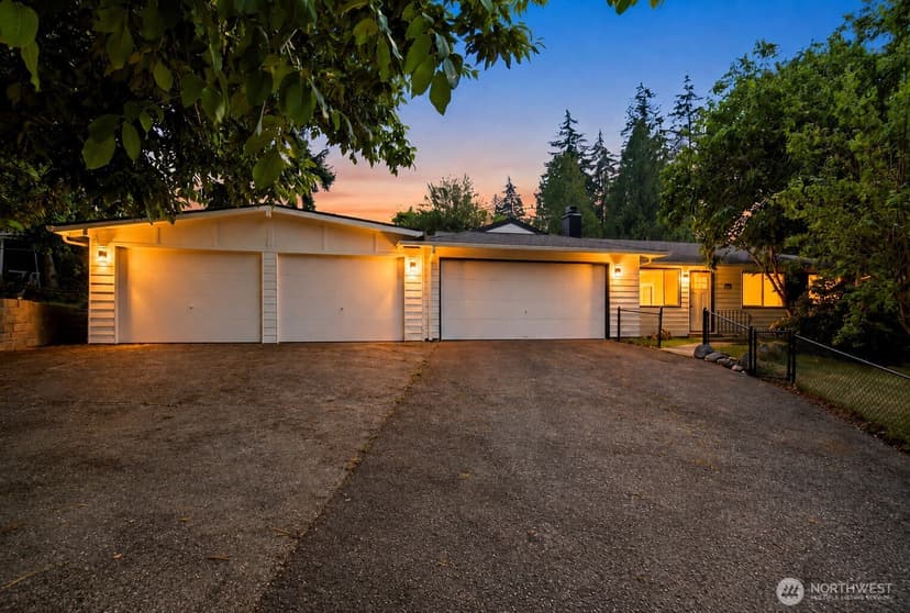 Property photo for 853 S 306th Street, Federal Way photo 38