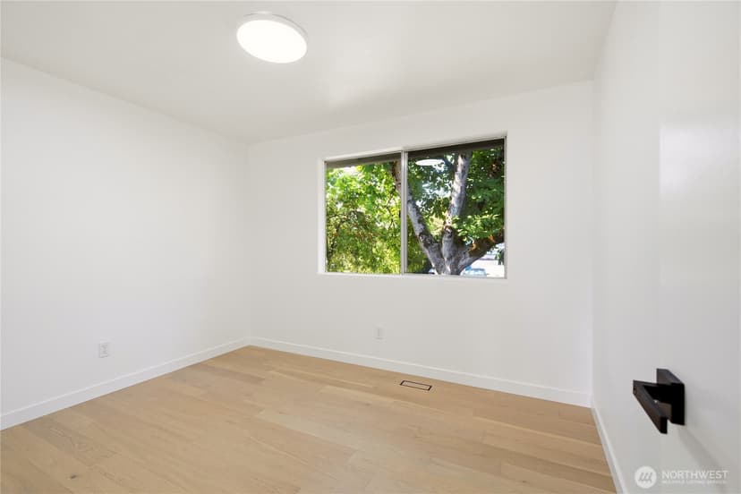 Property photo for 853 S 306th Street, Federal Way photo 15