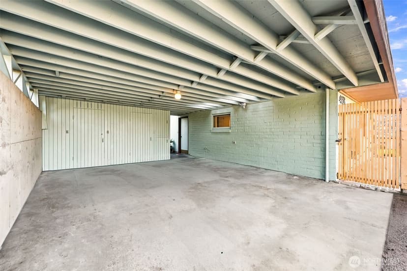 Property photo for 4658 N Lexington Street, Tacoma photo 31