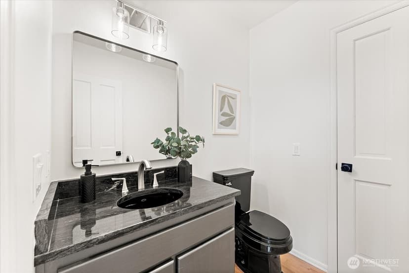 Property photo for 9095 SE 79th Street, Mercer Island photo 34