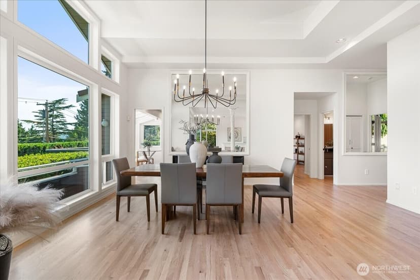 Property photo for 9095 SE 79th Street, Mercer Island photo 4