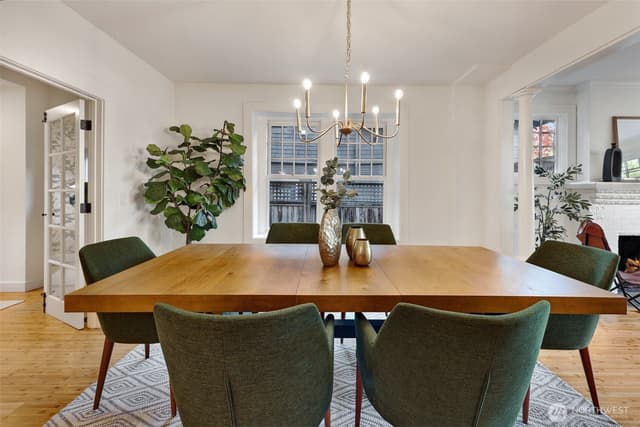 Property photo for 2311 E Columbia Street, Seattle photo 4