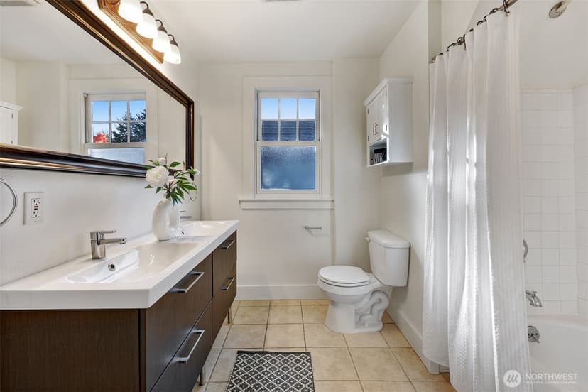 Property photo for 2311 E Columbia Street, Seattle photo 23