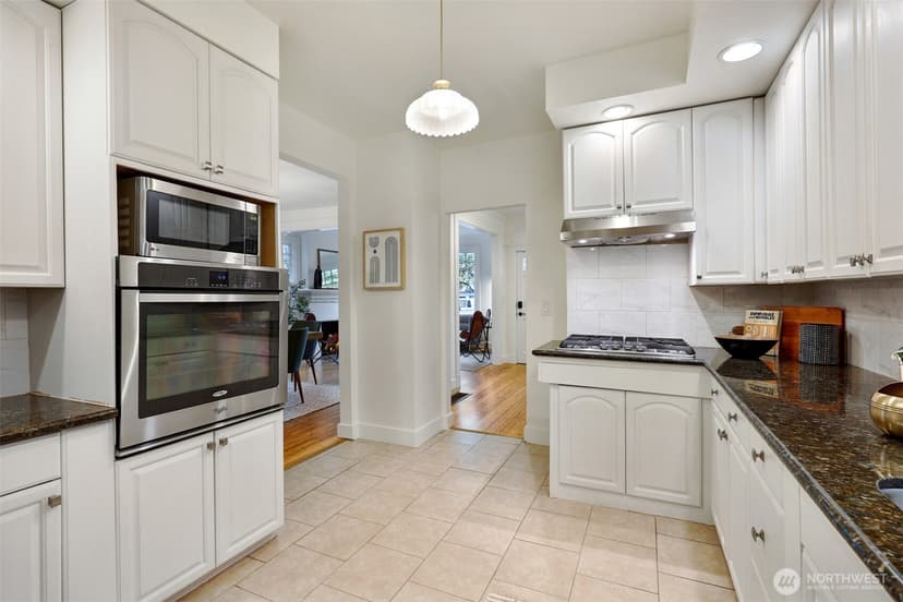 Property photo for 2311 E Columbia Street, Seattle photo 14