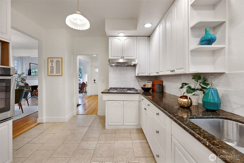 Property photo for 2311 E Columbia Street, Seattle photo 17