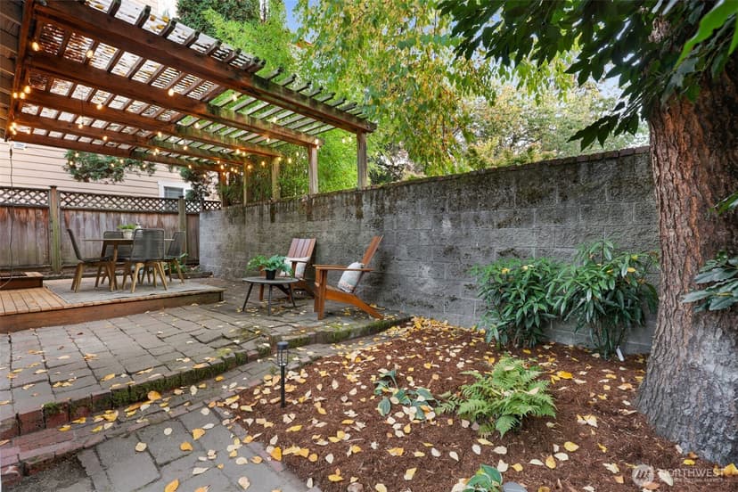 Property photo for 2311 E Columbia Street, Seattle photo 33