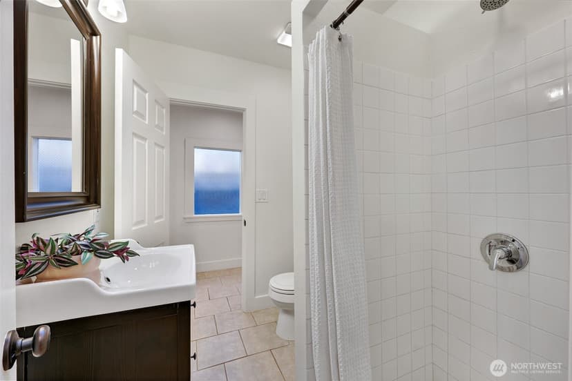 Property photo for 2311 E Columbia Street, Seattle photo 30