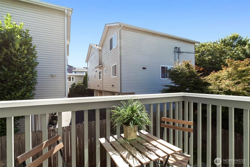 Property photo for 8504 29th Avenue NW, Seattle photo 11
