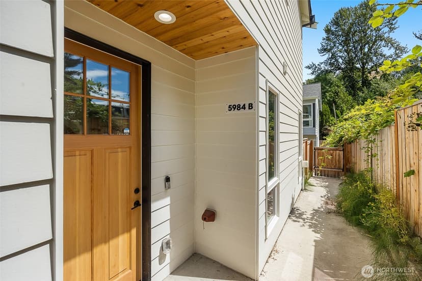 Property photo for 5984 26th Avenue SW #B, Seattle photo 21