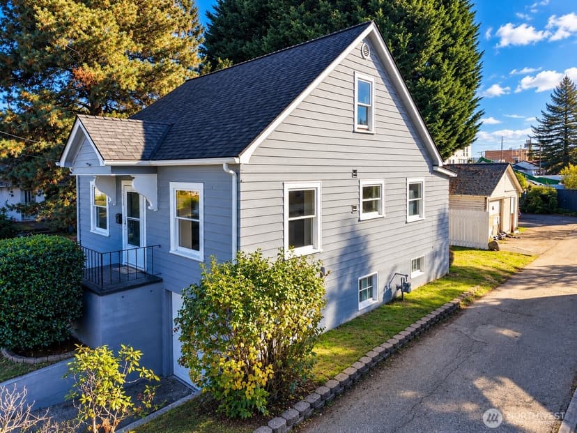 Property photo for 1009 9th Street, Bremerton photo 19