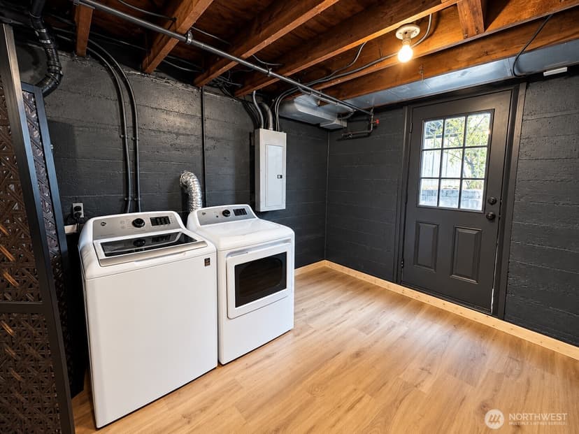 Property photo for 1009 9th Street, Bremerton photo 15