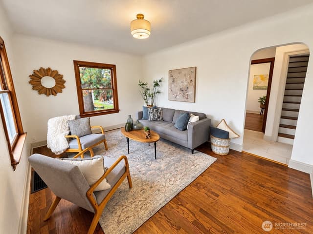 Property photo for 1009 9th Street, Bremerton photo 2
