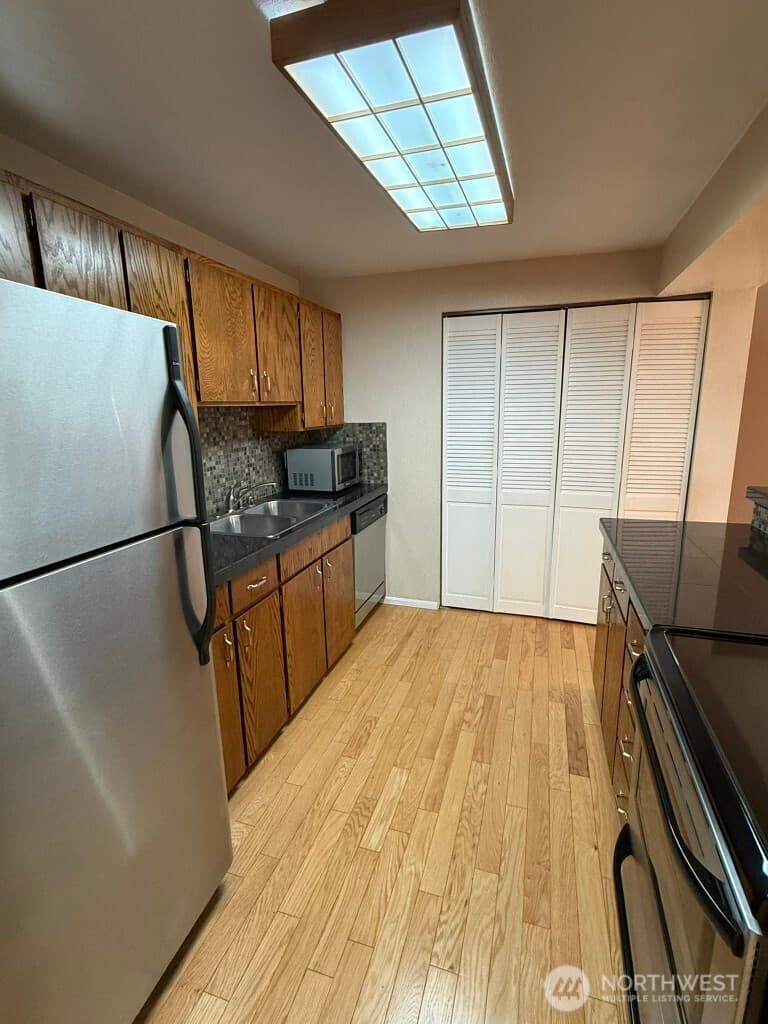 Property photo for 9474 Redmond Woodinville Road NE #A303, Redmond photo 7