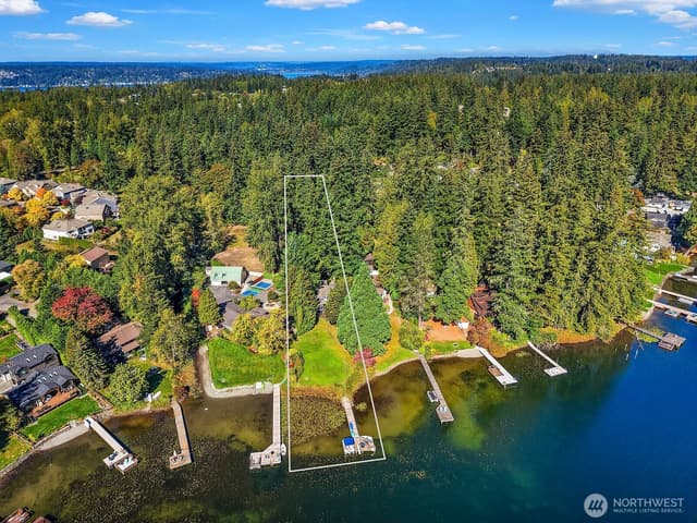 Property photo for 2459 215th Avenue SE, Sammamish photo 2