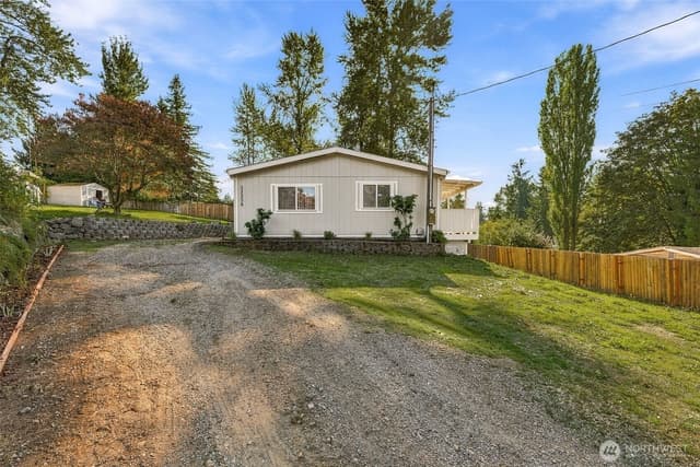 Property photo for 27236 116th Place SE, Kent photo 2
