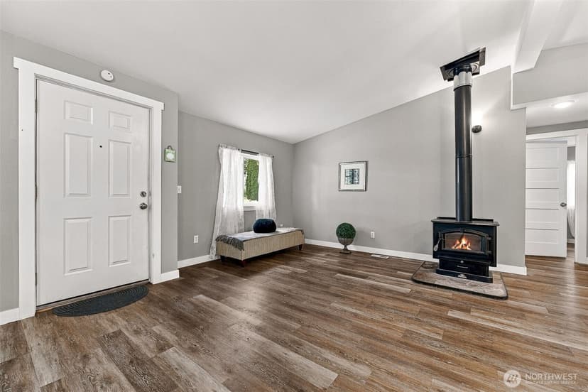 Property photo for 27236 116th Place SE, Kent photo 4