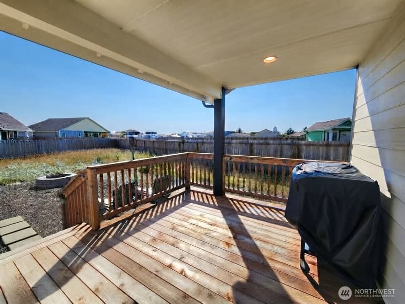 Property photo for 995 Alida Court SE, Ocean Shores photo 26