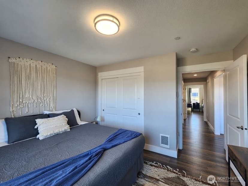 Property photo for 995 Alida Court SE, Ocean Shores photo 20