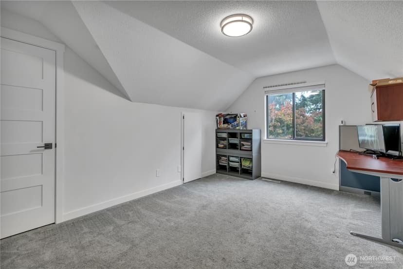 Property photo for 12217 98th Avenue E, Puyallup photo 27