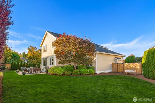 Property photo for 2945 277th Terrace SE, Sammamish photo 4